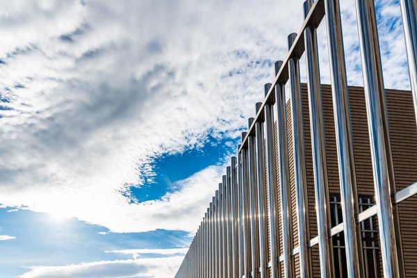 L'aluminium, le choix moderne pour les clôtures : avantages et utilisations